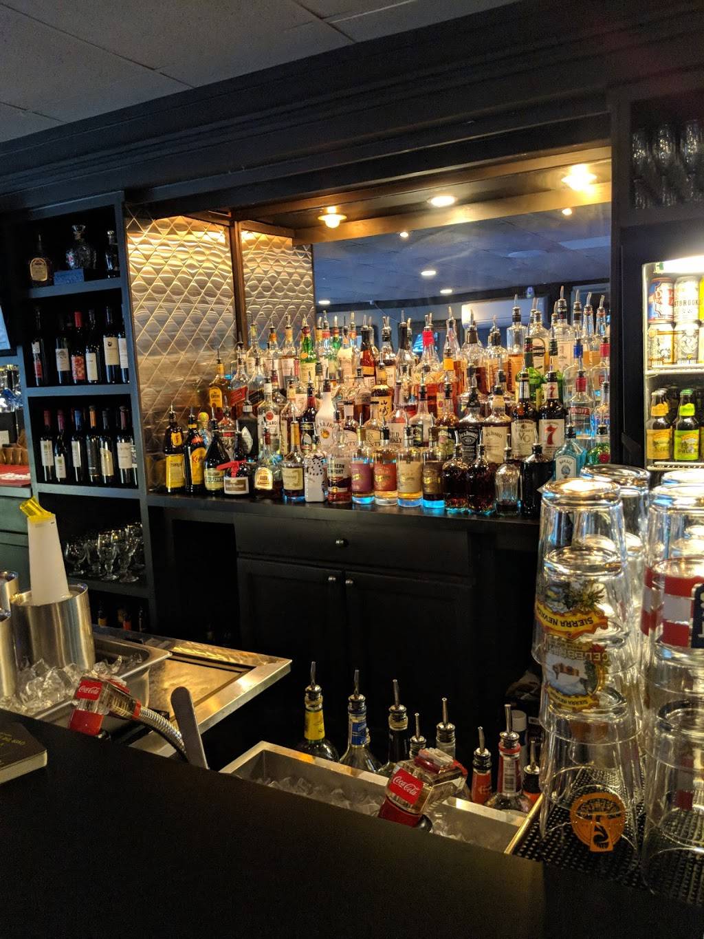 Craft & Barrel | restaurant | 23 Rushmore Dr, Greenville, SC 29615, USA | 8646033493 OR +1 864-603-3493