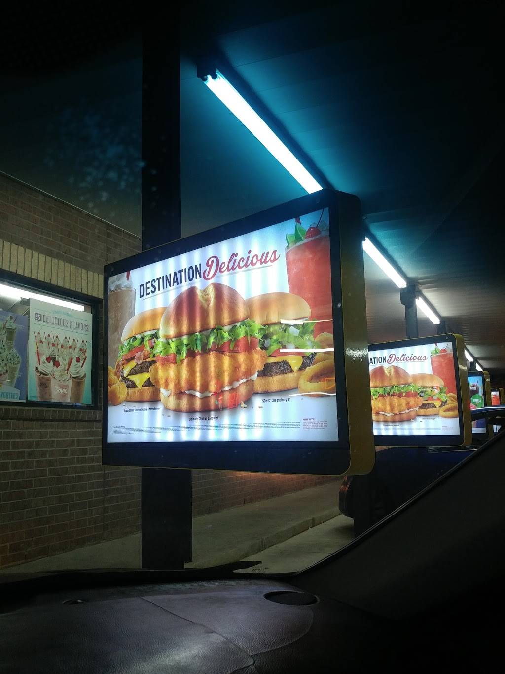 Sonic Drive-In | restaurant | 6020 Farm to Market 2920, Spring, TX 77379, USA | 2812572588 OR +1 281-257-2588