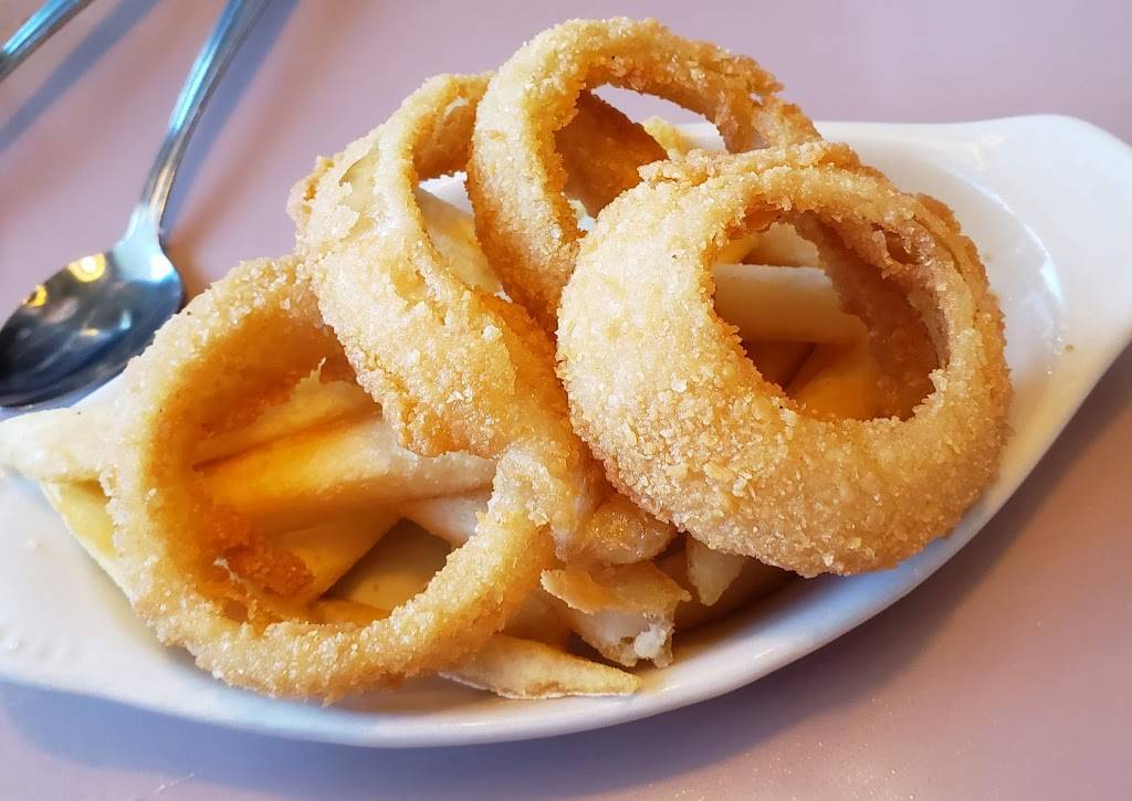 Winsteads Steakburgers | restaurant | 101 Emanuel Cleaver II Blvd., Kansas City, MO 64112, USA | 8167532244 OR +1 816-753-2244