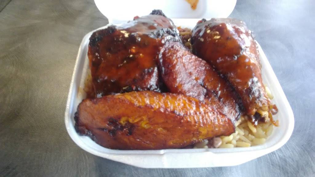 Nutmeg Spice Bar and Grille | restaurant | 12709 Beechnut St Suite 100, Houston, TX 77072, USA | 3462190757 OR +1 346-219-0757