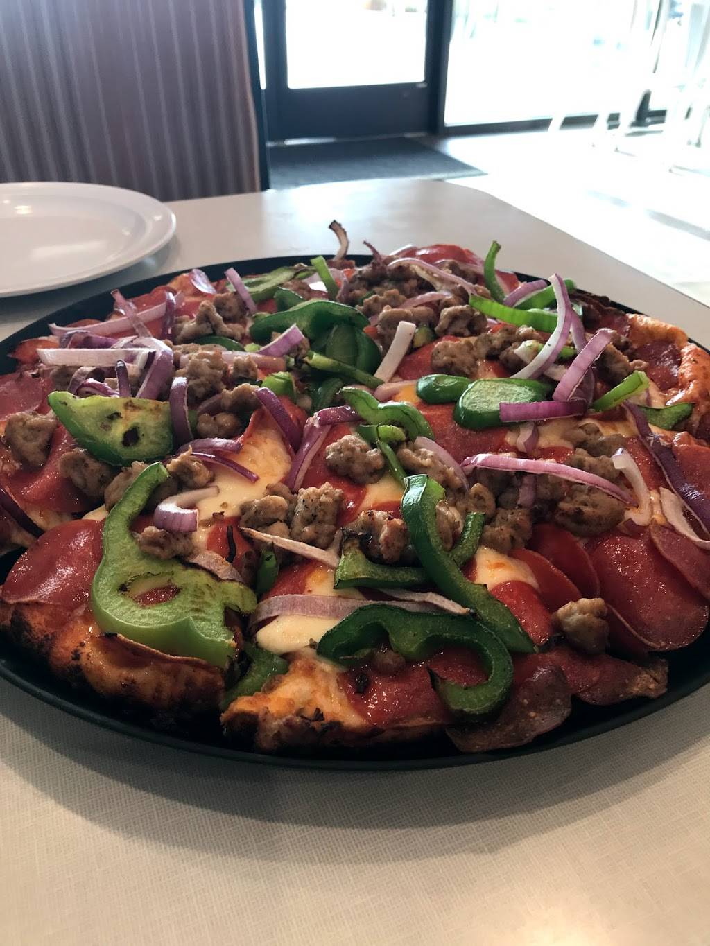 Round Table Pizza | meal delivery | 2550 Berryessa Rd, San Jose, CA 95132, USA | 4082588505 OR +1 408-258-8505