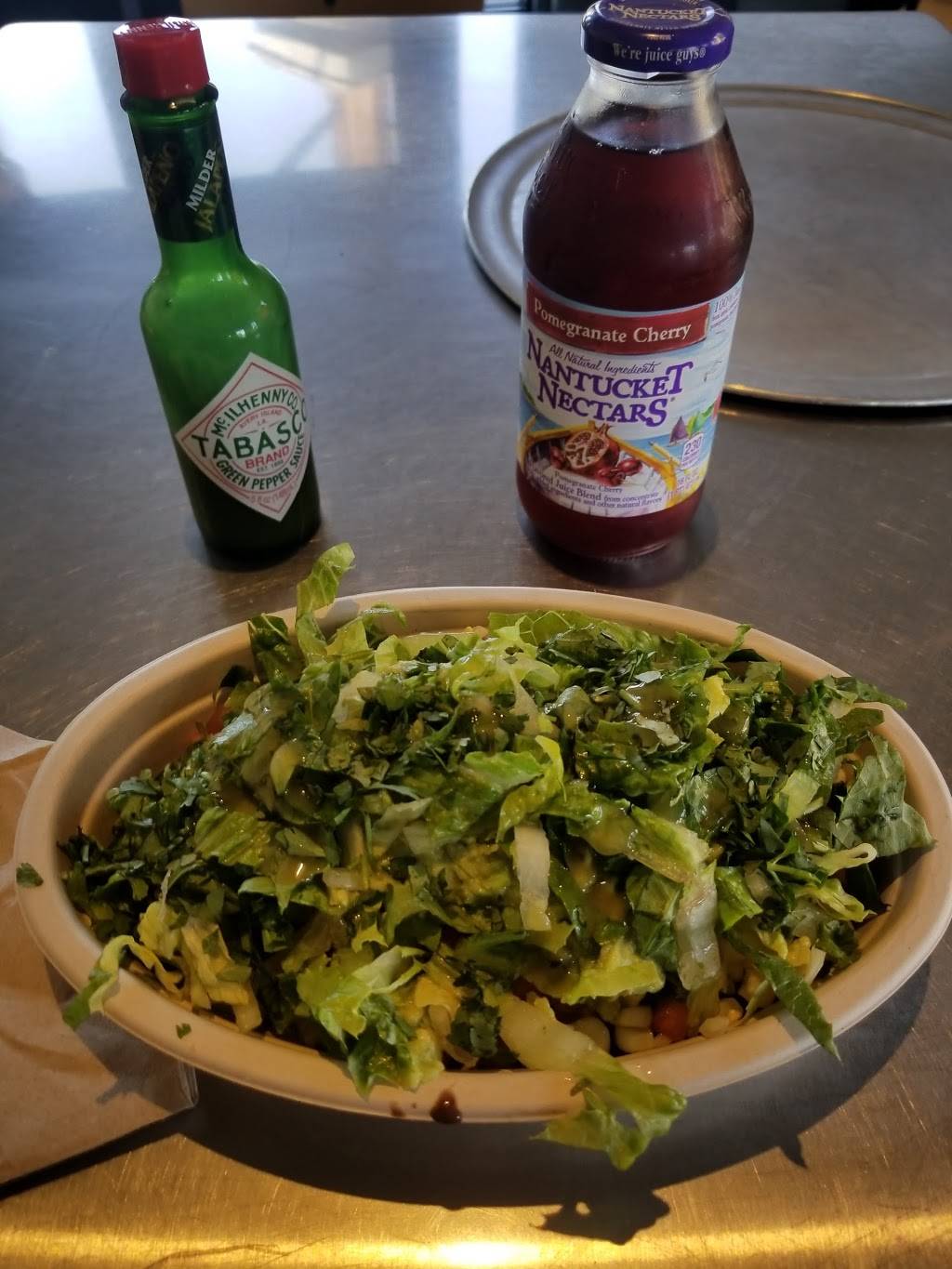 Chipotle Mexican Grill | restaurant | 1210 Shaw Ave Ste 101, Clovis, CA 93612, USA | 5592984708 OR +1 559-298-4708