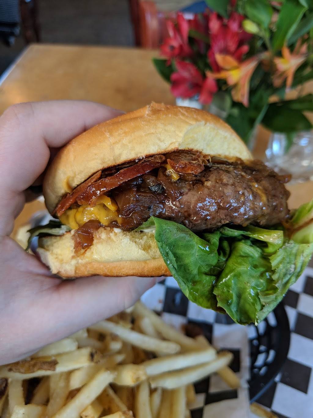 The Sugarloaf Cafe | restaurant | 70111 CA-74, Mountain Center, CA 92561, USA | 4424009674 OR +1 442-400-9674