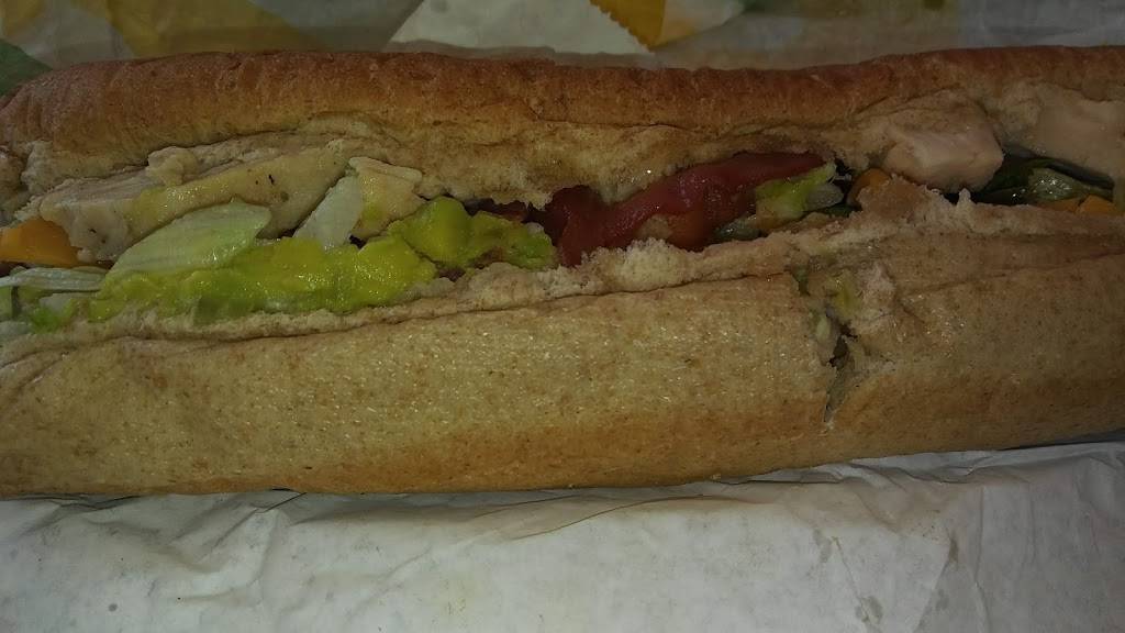 Subway | restaurant | 11076 Harry Hines Blvd, Dallas, TX 75229, USA | 9724842241 OR +1 972-484-2241