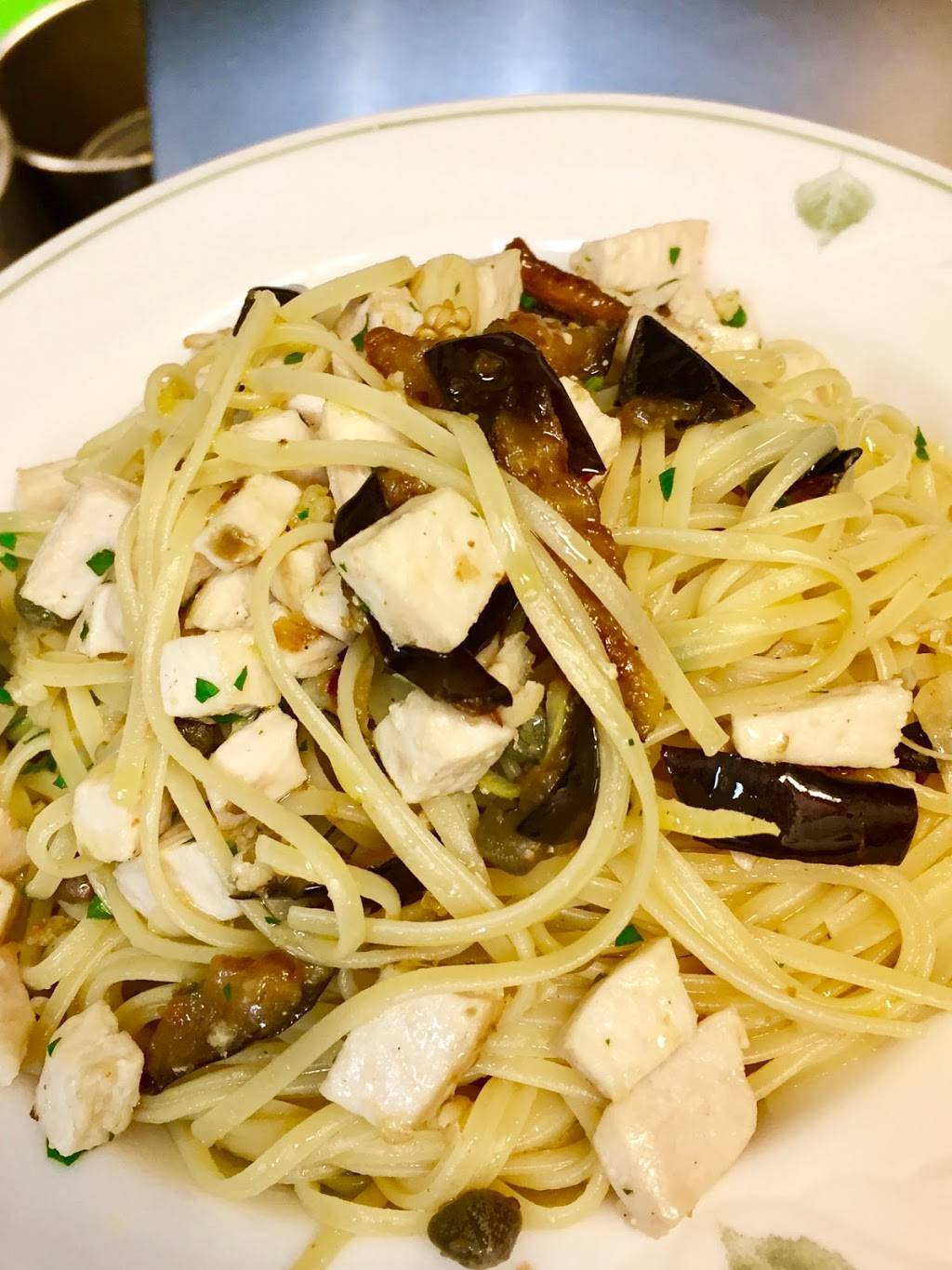 Gennaro | meal delivery | 665 Amsterdam Ave, New York, NY 10025, USA | 2126655348 OR +1 212-665-5348