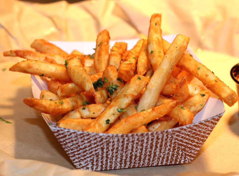 Buck & Sadies | restaurant | 2030 Douglas Blvd #28, Roseville, CA 95661, USA | 9167493394 OR +1 916-749-3394