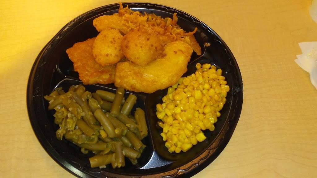 Long John Silvers | restaurant | 318 W 9th St, Mt Carmel, IL 62863, USA | 6182624034 OR +1 618-262-4034
