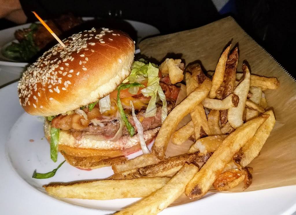 Burntwood Tavern Brecksville | restaurant | 8188 Brecksville Rd, Brecksville, OH 44141, USA | 4405467680 OR +1 440-546-7680