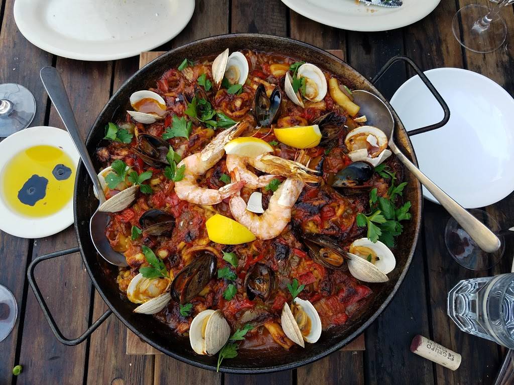 Barcelona Wine Bar Cathedral Heights | restaurant | 3310 Wisconsin Ave NW, Washington, DC 20016, USA | 2028004100 OR +1 202-800-4100