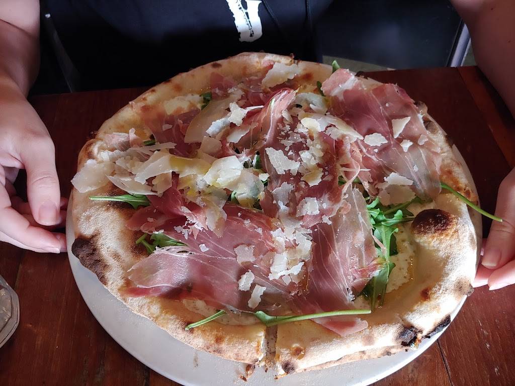 Fornino | restaurant | 849 Manhattan Ave, Brooklyn, NY 11222, USA | 7183895300 OR +1 718-389-5300