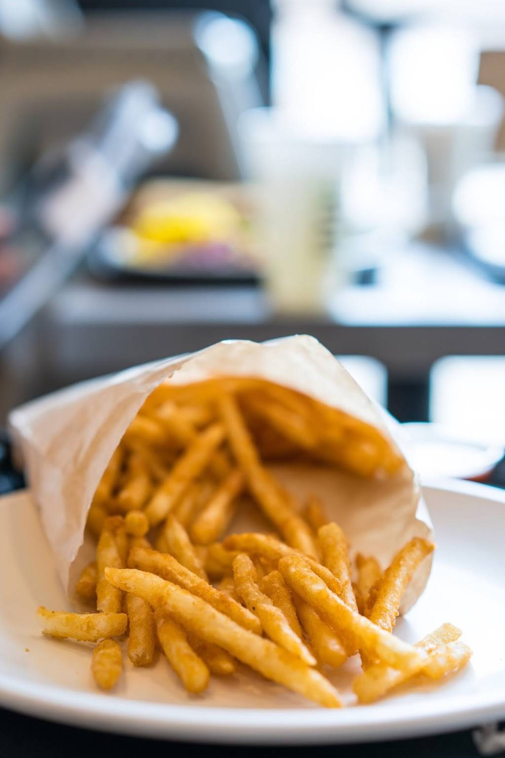 IDOF - I Dream of Falafel | restaurant | 1129 W Taylor St, Chicago, IL 60607, USA | 3124283990 OR +1 312-428-3990