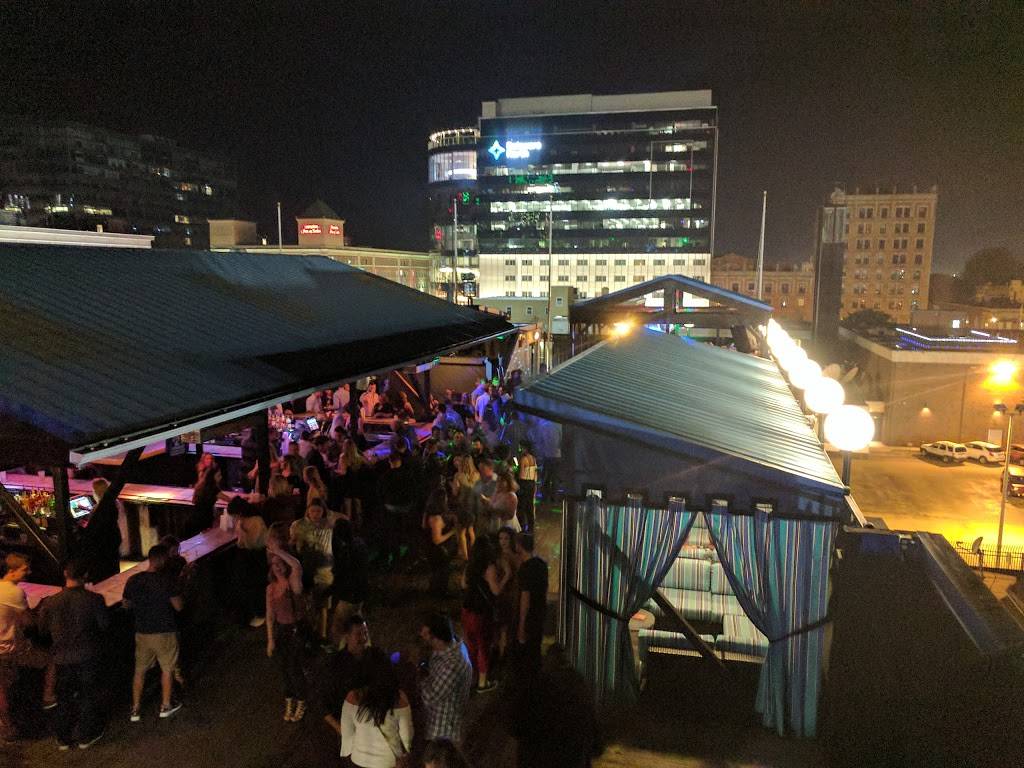 Sky Bar | restaurant | 257 Franklin St, Buffalo, NY 14202, USA | 7168533600 OR +1 716-853-3600