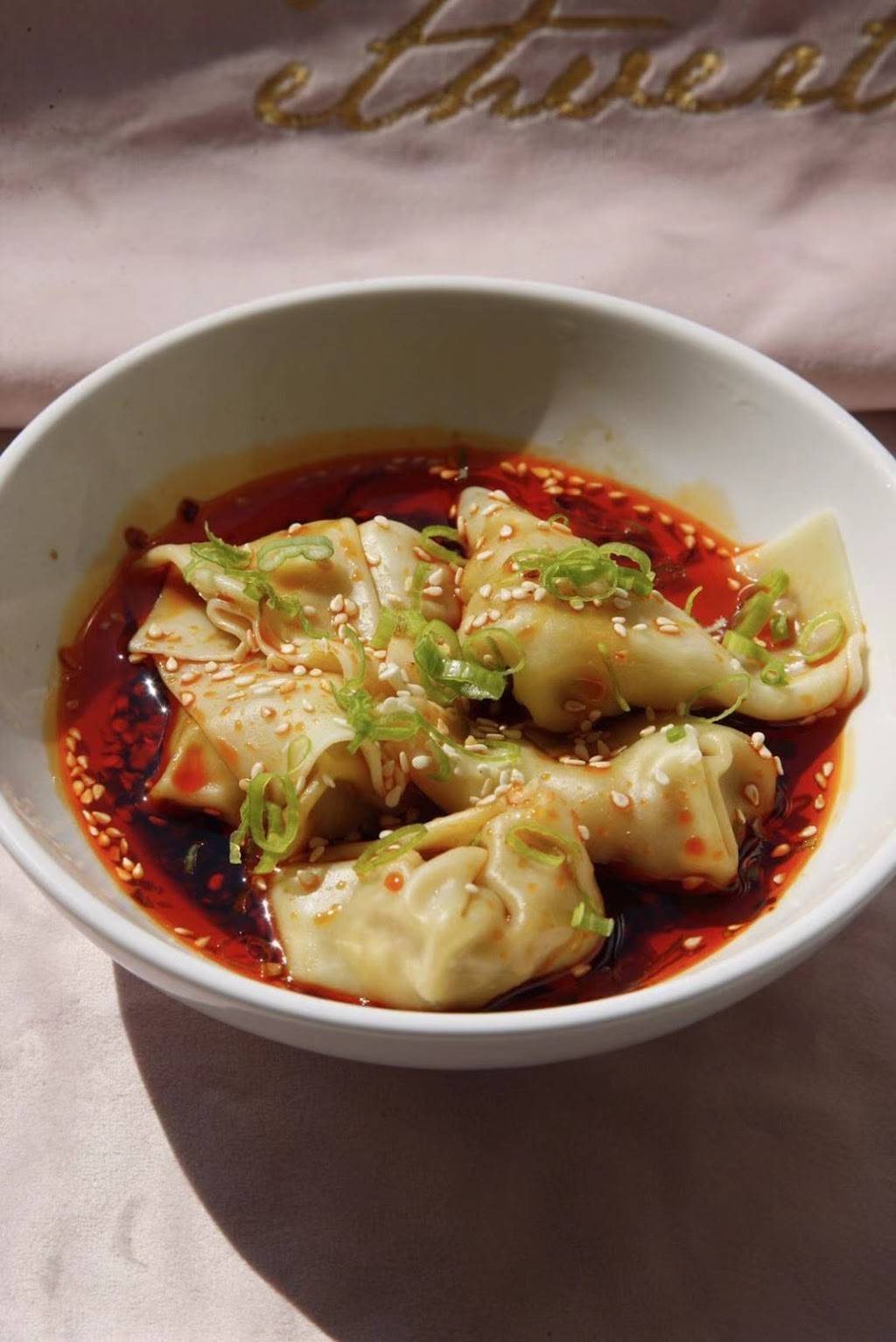 Millions of Milk Tea | cafe | 1990 N High St, Columbus, OH 43201, USA | 6145250030 OR +1 614-525-0030