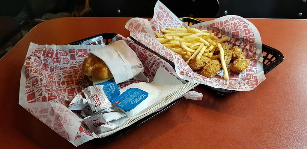 Jack in the Box | restaurant | 2511 S Vermont Ave, Los Angeles, CA 90007, USA | 3237357124 OR +1 323-735-7124