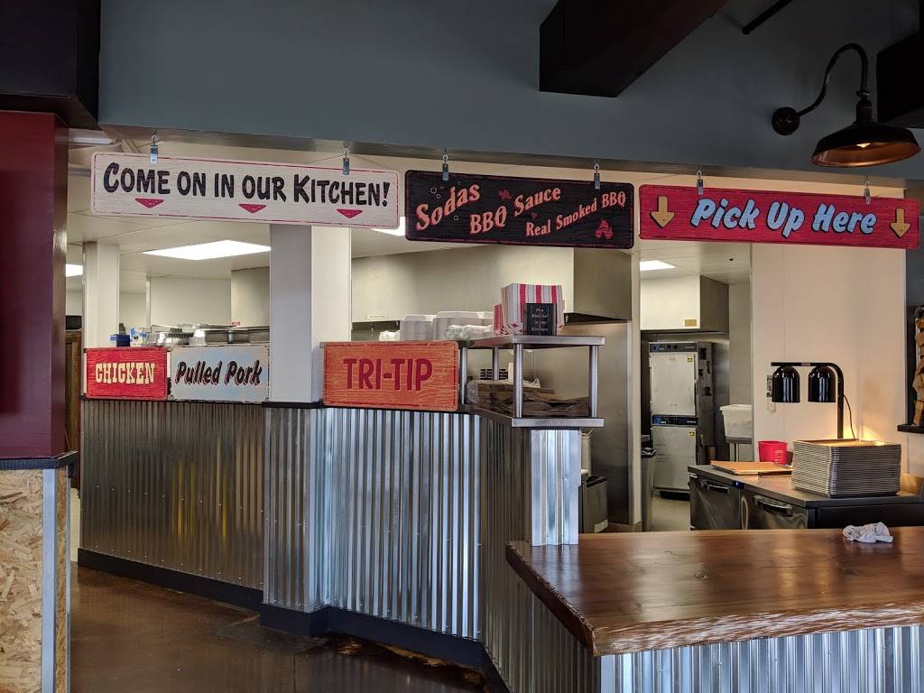 The Crossroads BBQ | restaurant | 241 Crossroads Blvd, Carmel-By-The-Sea, CA 93923, USA | 8312507616 OR +1 831-250-7616