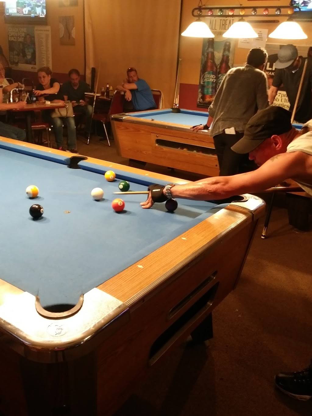 TNT Sports Tavern | restaurant | 7930 Chesapeake Blvd, Norfolk, VA 23518, USA | 7579632015 OR +1 757-963-2015