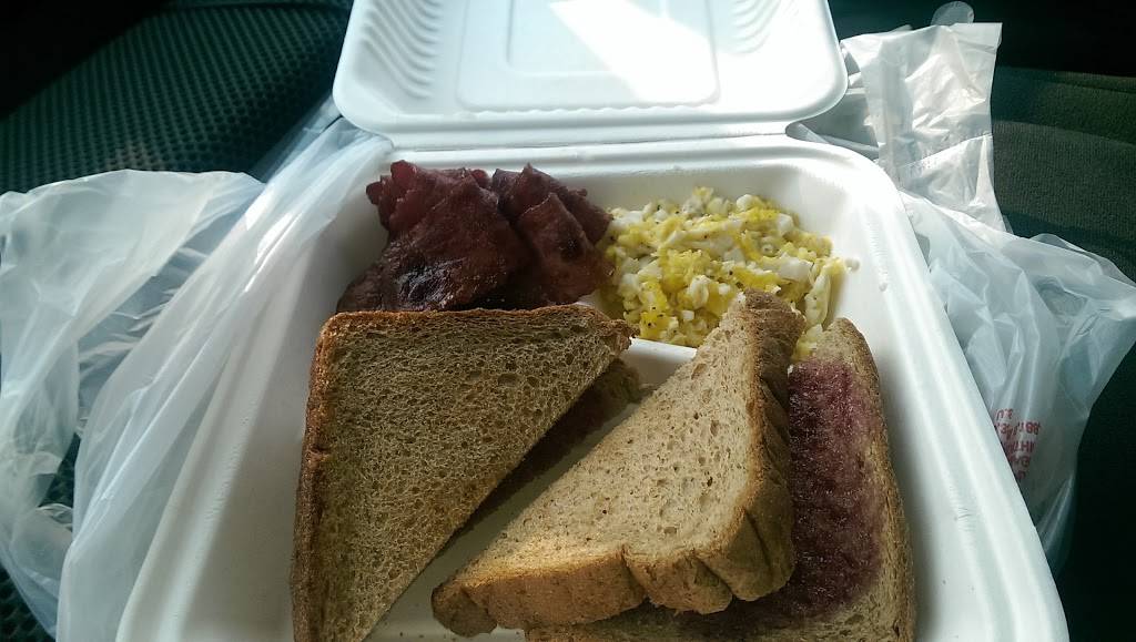 Chicken To Go | meal takeaway | 2427 Minnesota Ave SE, Washington, DC 20020, USA | 2025820110 OR +1 202-582-0110