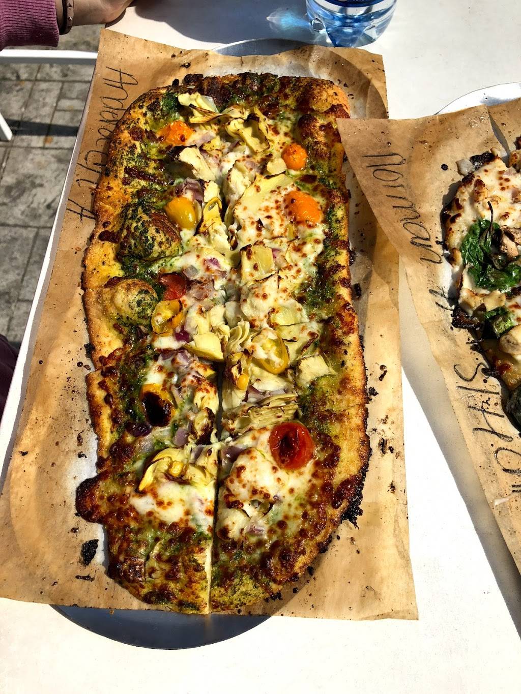 Slim & Huskys Pizza Beeria | meal takeaway | 911 Buchanan St, Nashville, TN 37208, USA | 6156477017 OR +1 615-647-7017