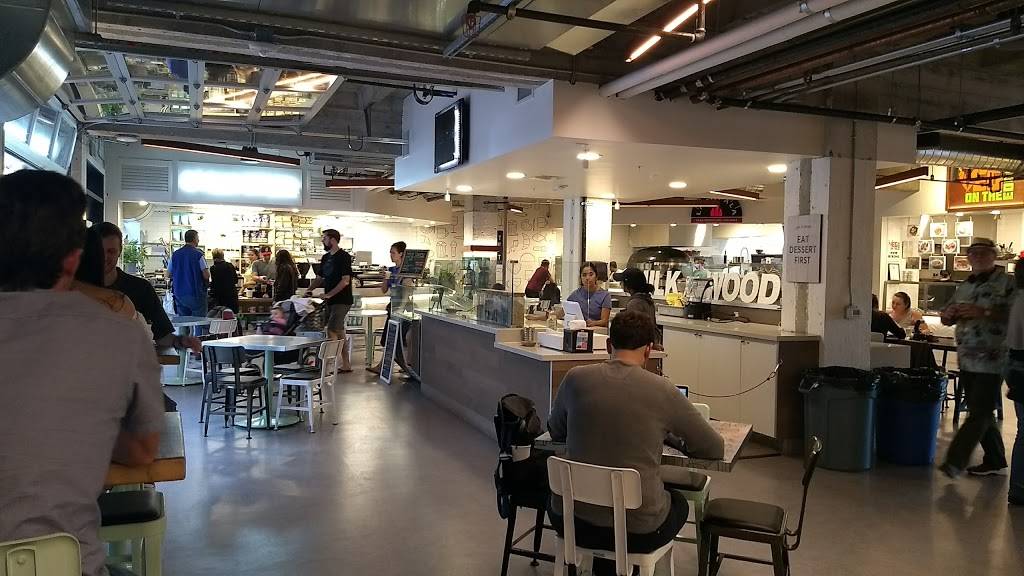 Pizzeria La Bufala | restaurant | 725 Front St, Santa Cruz, CA 95060, USA | 8319990301 OR +1 831-999-0301