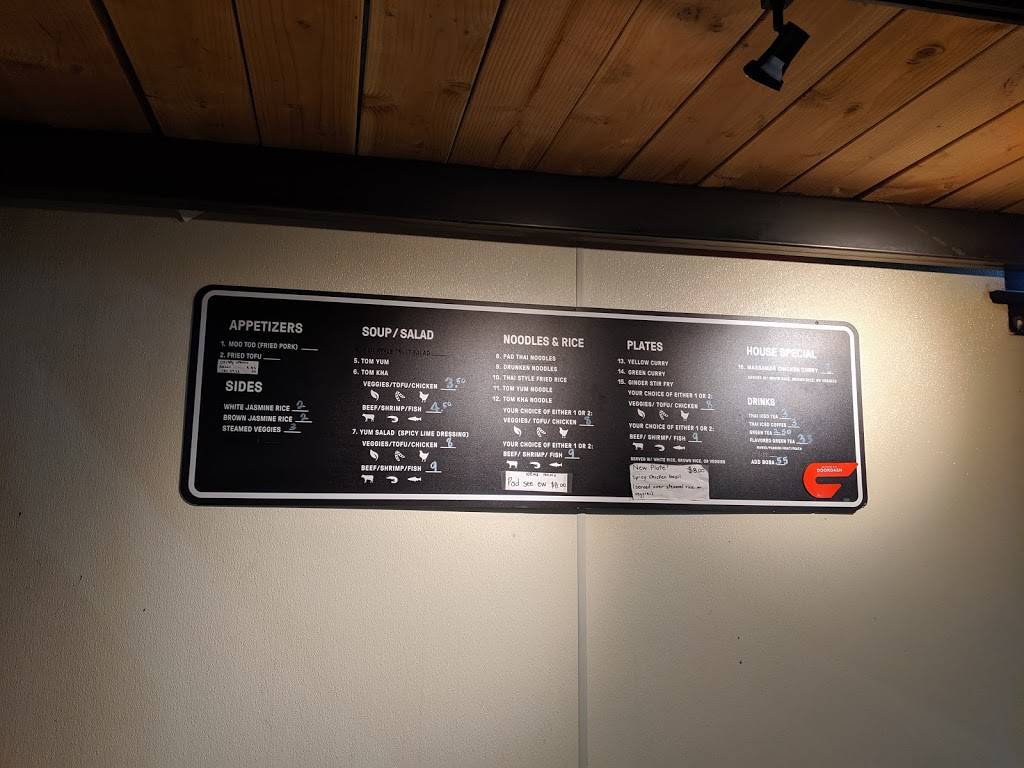 55 Thai Kitchen Golden Hill | restaurant | 2601 Broadway, San Diego, CA 92102, USA | 6199555501 OR +1 619-955-5501