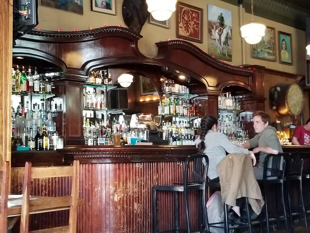 Honky Tonk BBQ | restaurant | 1800 S Racine Ave, Chicago, IL 60608, USA | 3122267427 OR +1 312-226-7427