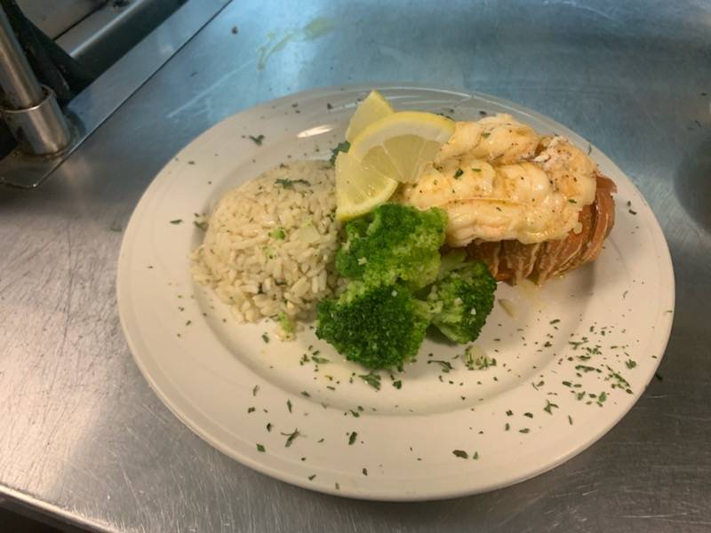 Country Cafe | restaurant | 229 Mt Cobb Hwy, Lake Ariel, PA 18436, USA | 5705030447 OR +1 570-503-0447