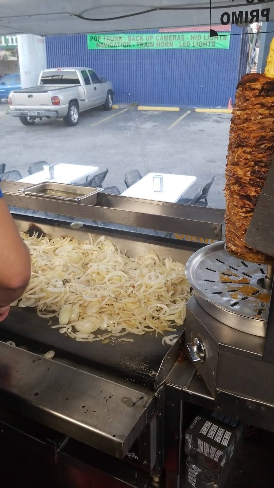 Tacos El Primo | restaurant | 2707 NE Interstate 410 Loop, San Antonio, TX 78217, USA | 8308379164 OR +1 830-837-9164