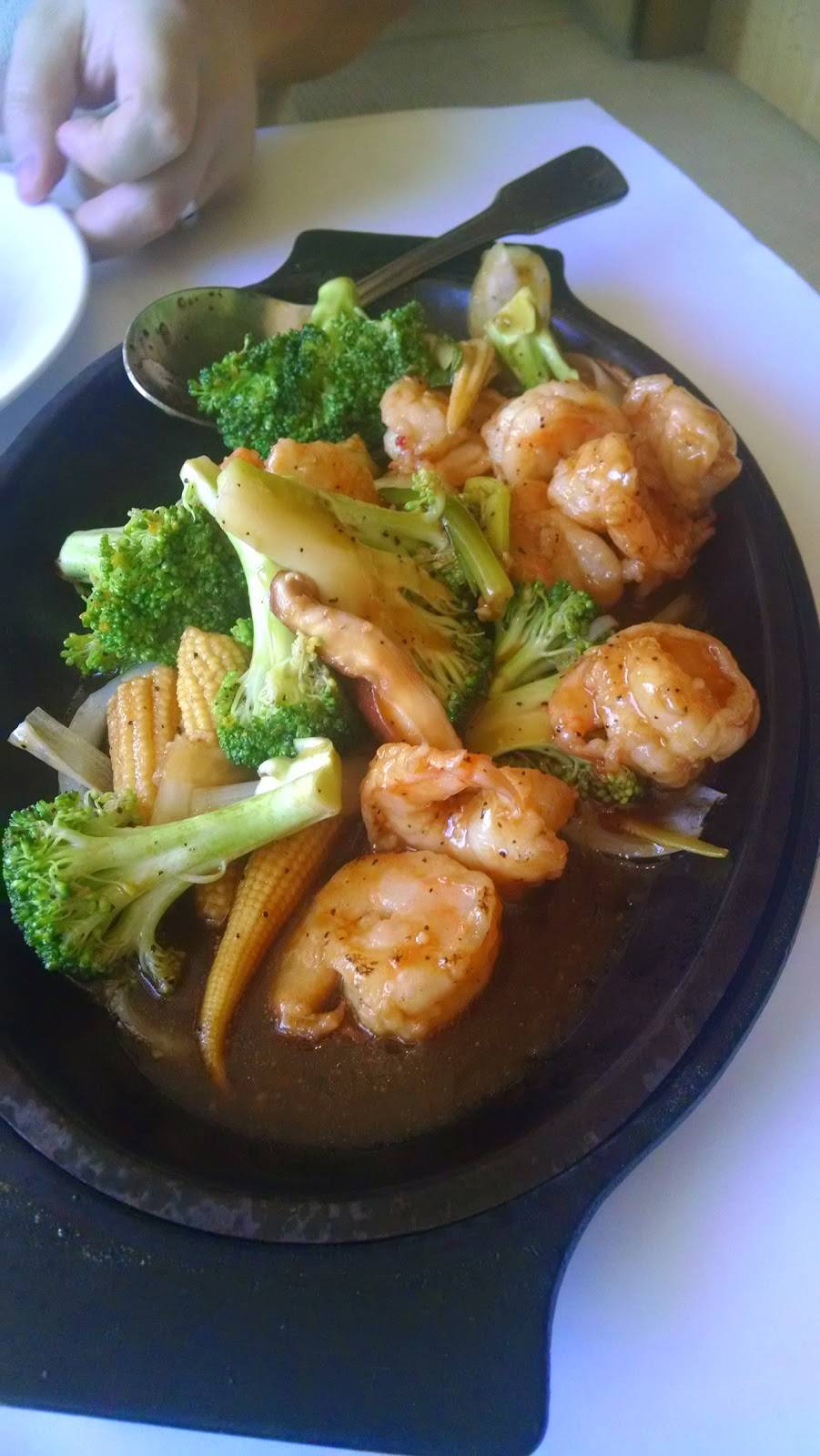 Renees Place | restaurant | 1477 Solano Ave, Albany, CA 94706, USA | 5105252330 OR +1 510-525-2330