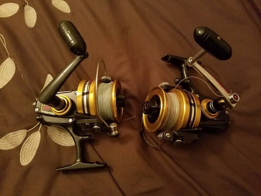 Freddies Restaurant | restaurant | 353 Totowa Ave, Paterson, NJ 07502, USA | 8622573492 OR +1 862-257-3492