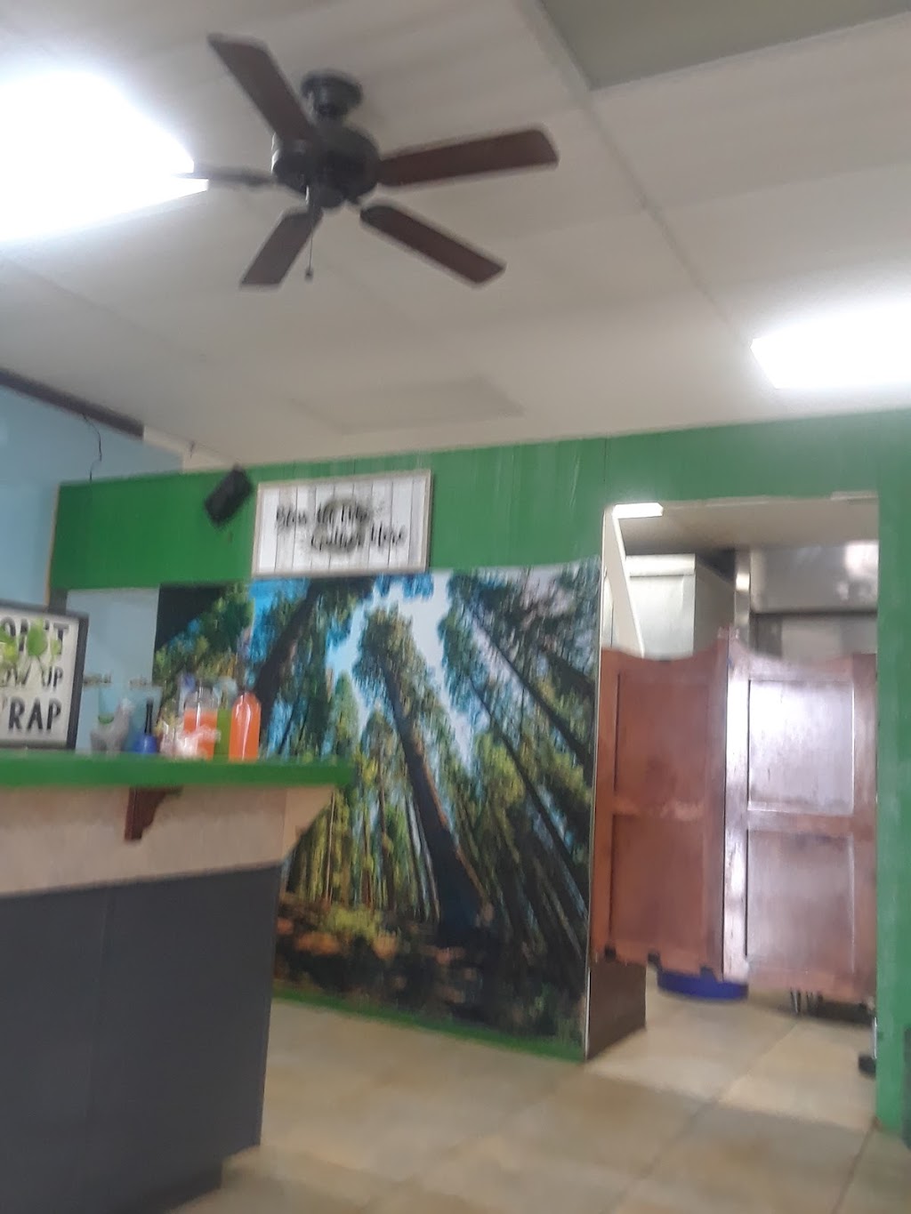 Food From The Heart | restaurant | 133 W Honolulu St, Lindsay, CA 93247, USA | 5599203822 OR +1 559-920-3822