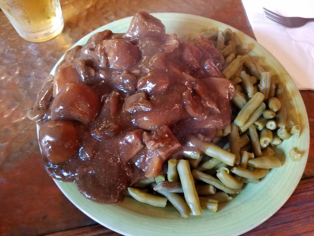 Kings Point Pub | restaurant | 15844 Smith Mountain Lake Pkwy, Huddleston, VA 24104, USA | 5402977347 OR +1 540-297-7347