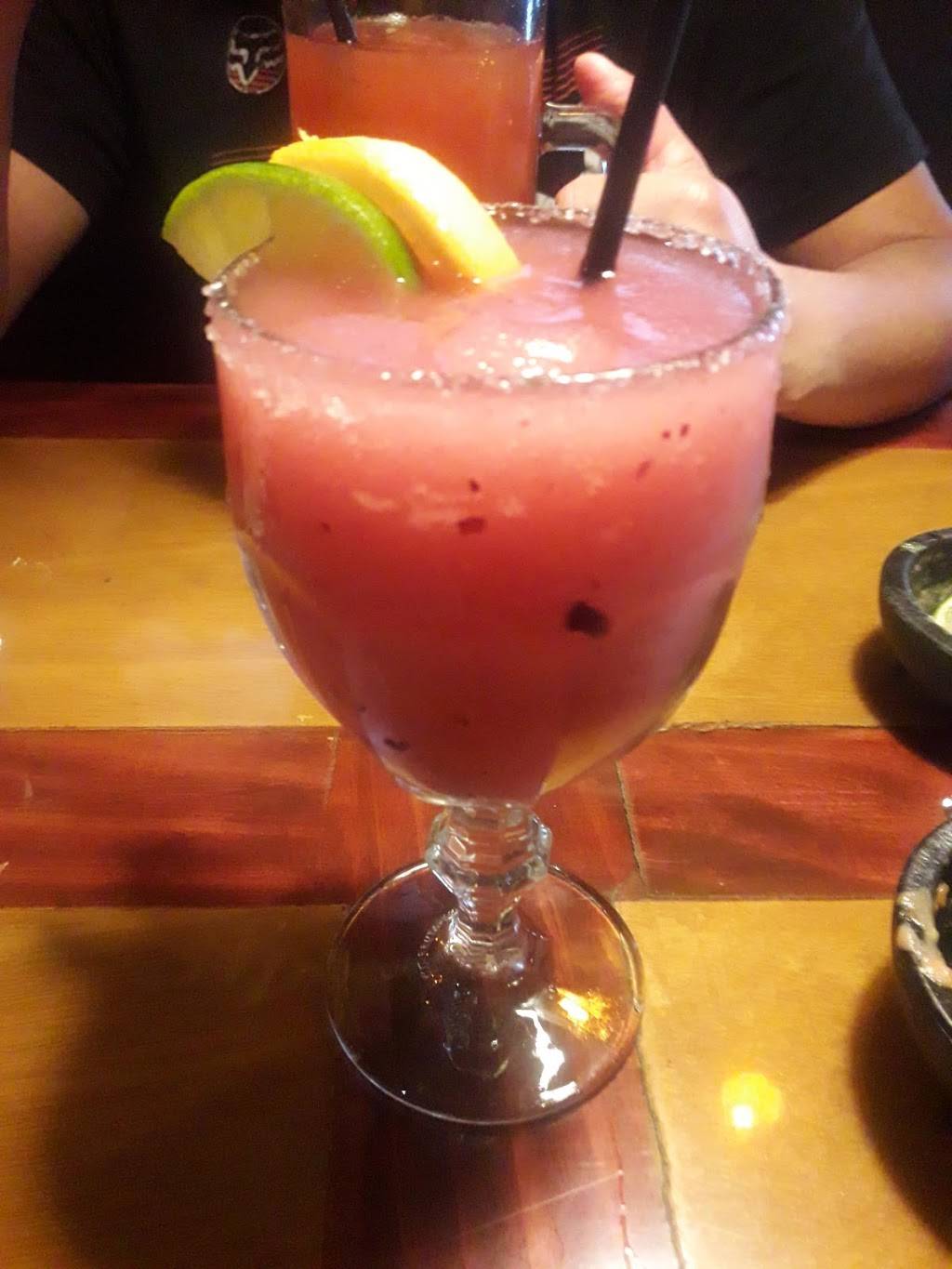 Tlaquepaque Mexican Restaurant | restaurant | 601 Wabash Ave NW, New Philadelphia, OH 44663, USA | 3303642474 OR +1 330-364-2474