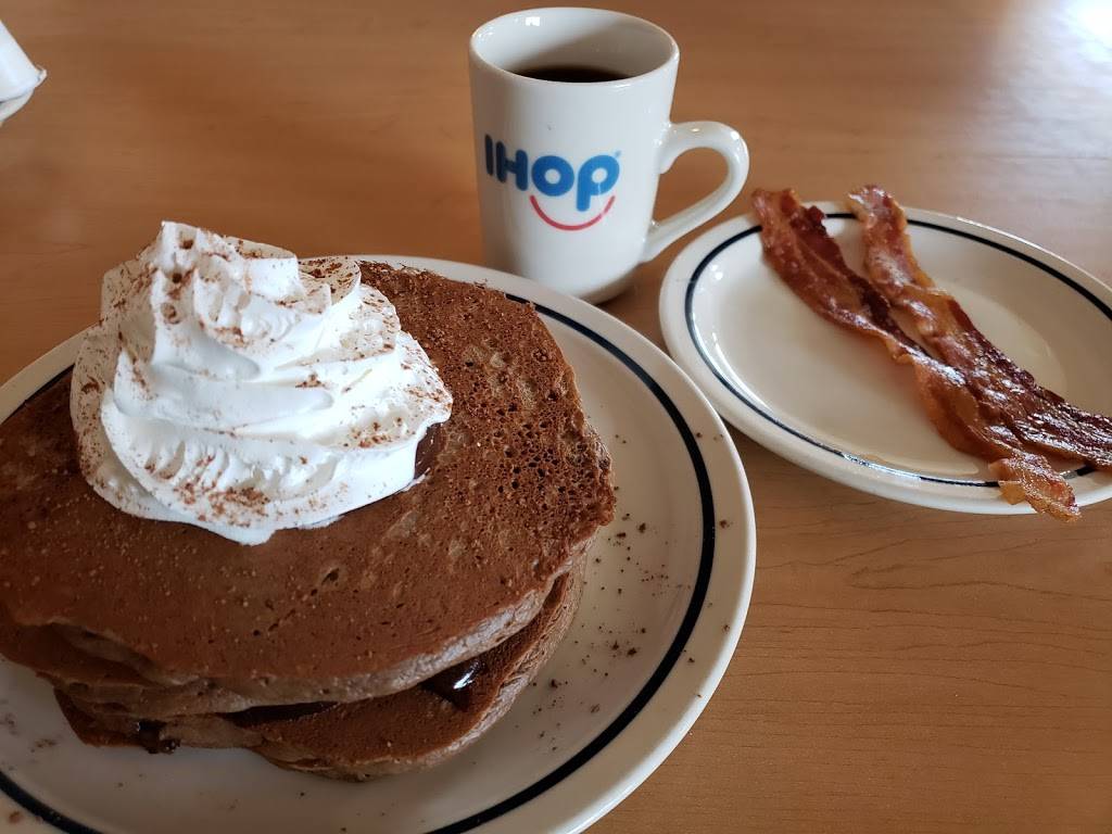 IHOP | restaurant | 702 S Citrus Ave, Covina, CA 91723, USA | 6269661241 OR +1 626-966-1241