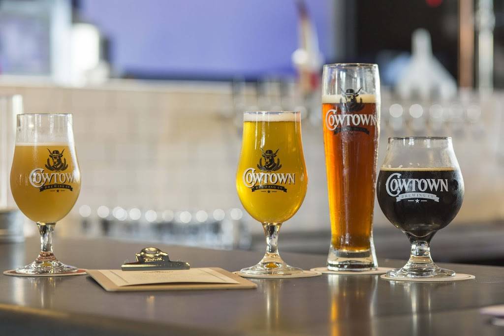 Cowtown Brewing Co | restaurant | 1301 E Belknap St, Fort Worth, TX 76102, USA | 8174895800 OR +1 817-489-5800