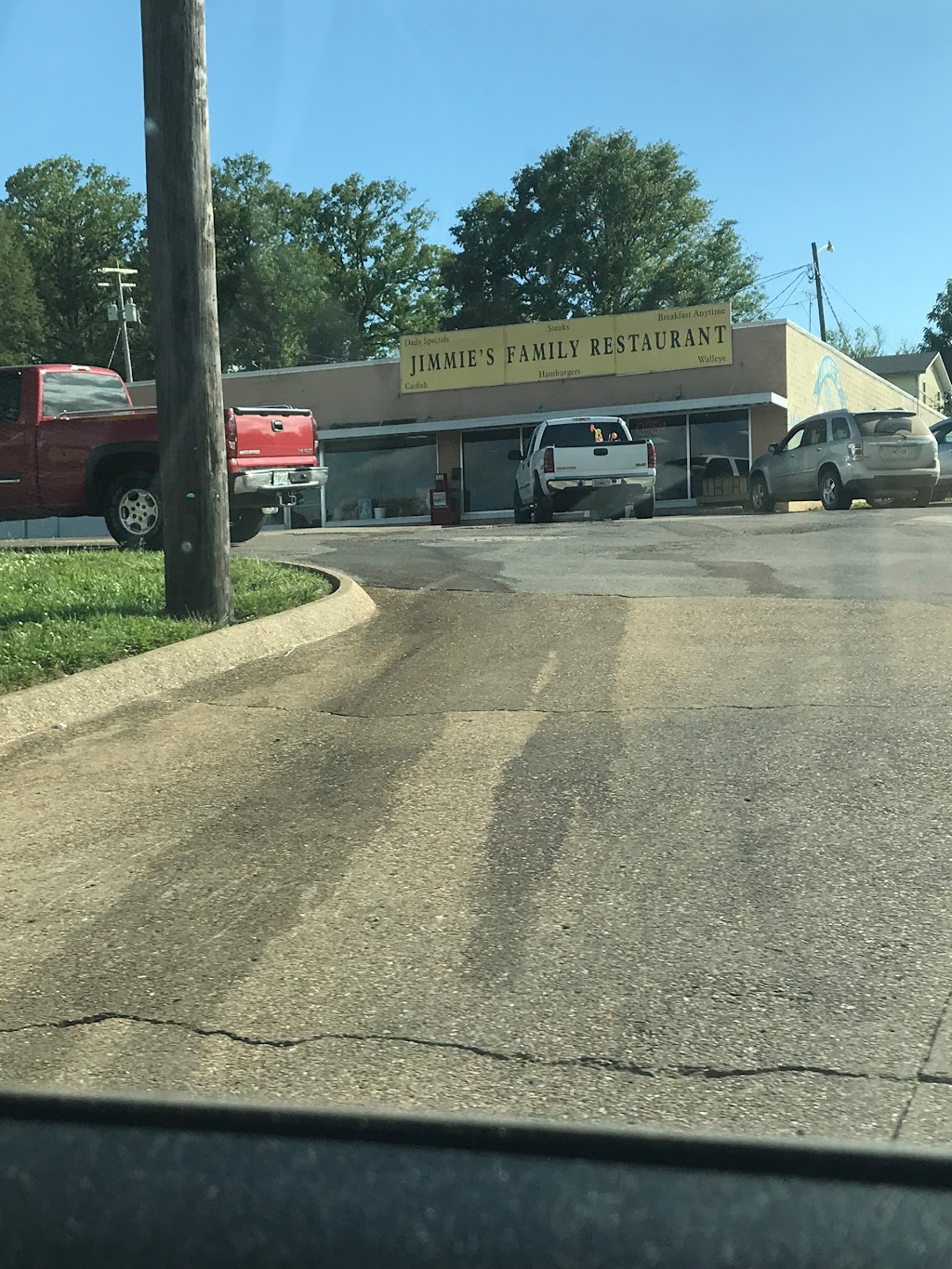 Jimmies Walleye & Catfish | restaurant | 805 Porter Wagoner Blvd, West Plains, MO 65775, USA | 4172561538 OR +1 417-256-1538