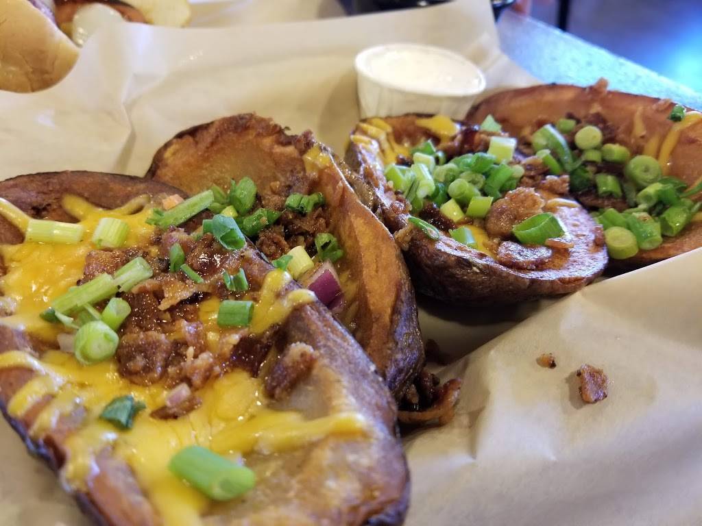 Smokey Canyon BBQ | restaurant | 5225 Canyon Crest Dr #9, Riverside, CA 92507, USA | 9517828808 OR +1 951-782-8808