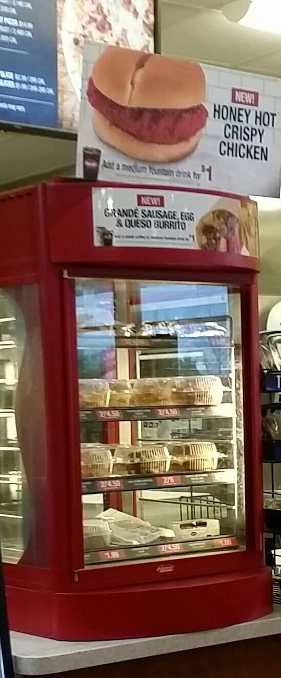 Kum & Go | meal takeaway | 400 Prairie Bluff Dr, Waukee, IA 50263, USA | 5152162176 OR +1 515-216-2176