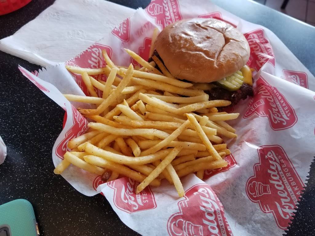 Freddys Frozen Custard & Steakburgers | restaurant | 10520 Interstate 10 Service Rd, Baytown, TX 77523, USA | 2813030033 OR +1 281-303-0033