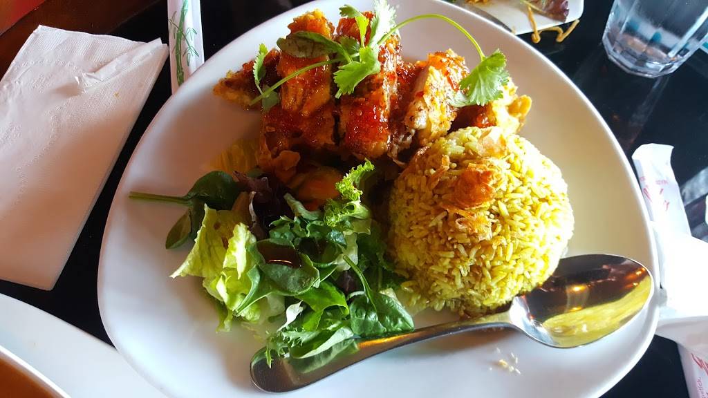 Bhu-Ping Thai Cuisine | restaurant | 6600 Evergreen Way, Everett, WA 98203, USA | 4254053783 OR +1 425-405-3783