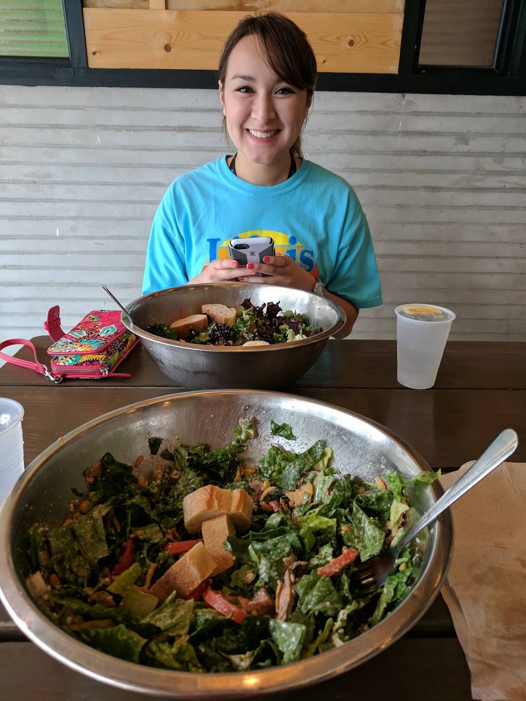 Leaf | restaurant | 115 W 6th St, Austin, TX 78701, USA | 5124745323 OR +1 512-474-5323