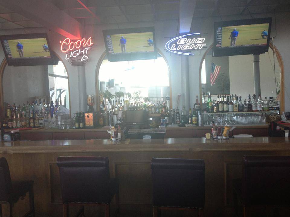 Top Flight Grill & Catering | restaurant | 5000 S Airport Way, Stockton, CA 95206, USA | 2099447780 OR +1 209-944-7780