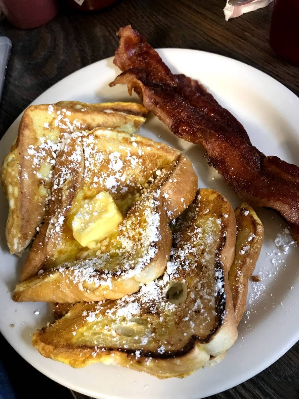 Ernies Country Kitchen | restaurant | 211 S Madison St, Malden, MO 63863, USA | 5732764255 OR +1 573-276-4255