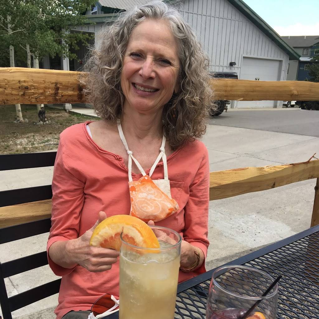 Yo Mommas Cantina | restaurant | 1900 Airport Rd, Breckenridge, CO 80424, USA | 9704236692 OR +1 970-423-6692