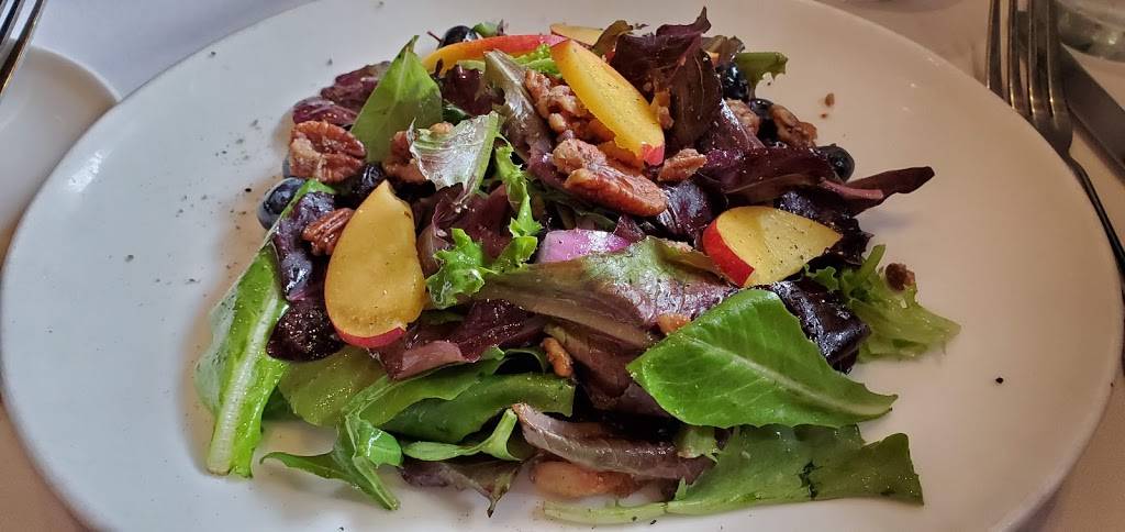 Kincaids Fish, Chop & Steak House | restaurant | 380 St Peter St, St Paul, MN 55102, USA | 6516029000 OR +1 651-602-9000