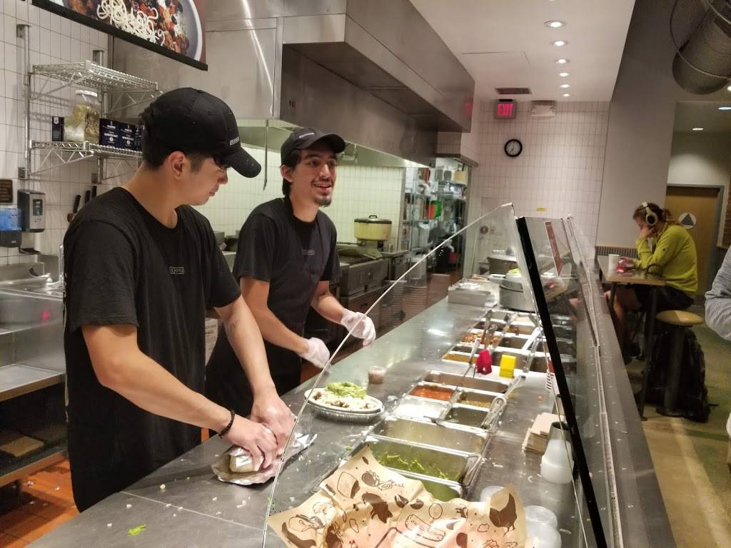 Chipotle Mexican Grill | restaurant | 1218 3rd Street Promenade, Santa Monica, CA 90401, USA | 3104582141 OR +1 310-458-2141