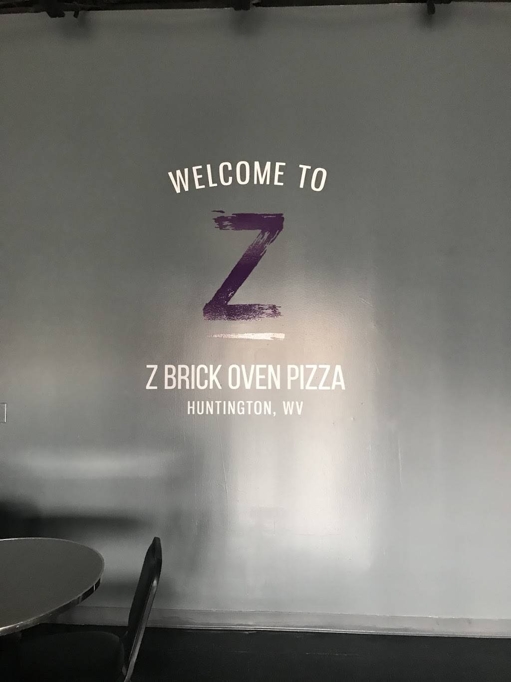 Z Brick Oven Pizza | restaurant | 1037 7th Ave, Huntington, WV 25701, USA | 3047815209 OR +1 304-781-5209