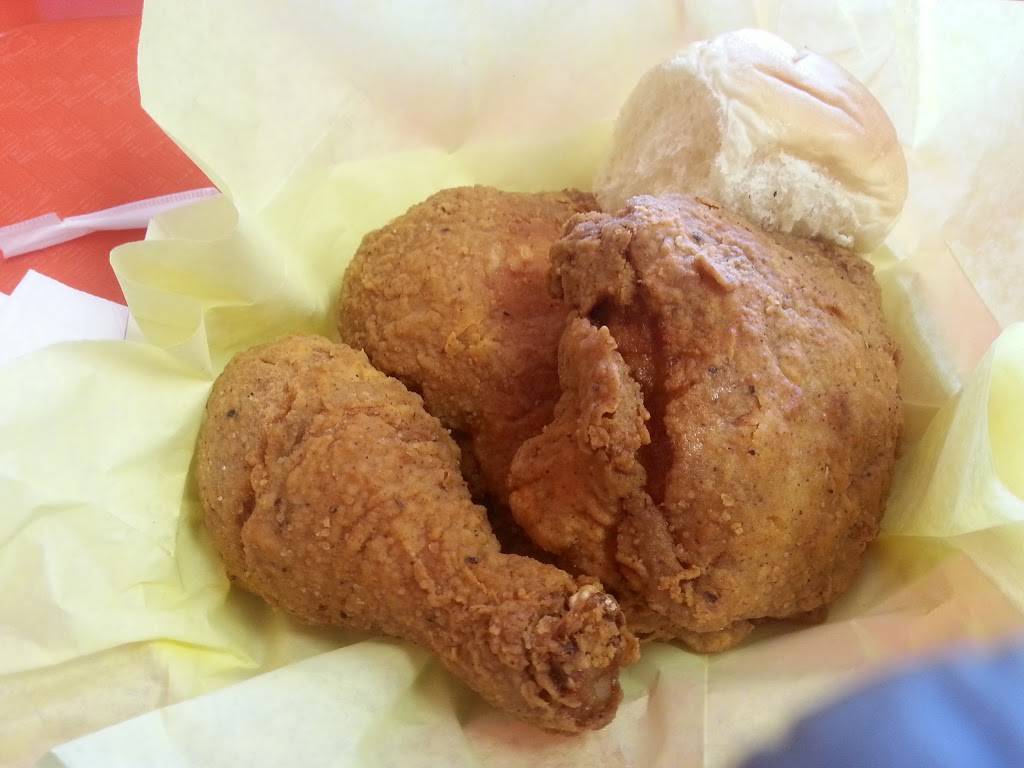 The Hen House Louisiana Fried Chicken | restaurant | 8692 Skillman St, Dallas, TX 75243, USA | 4699308099 OR +1 469-930-8099
