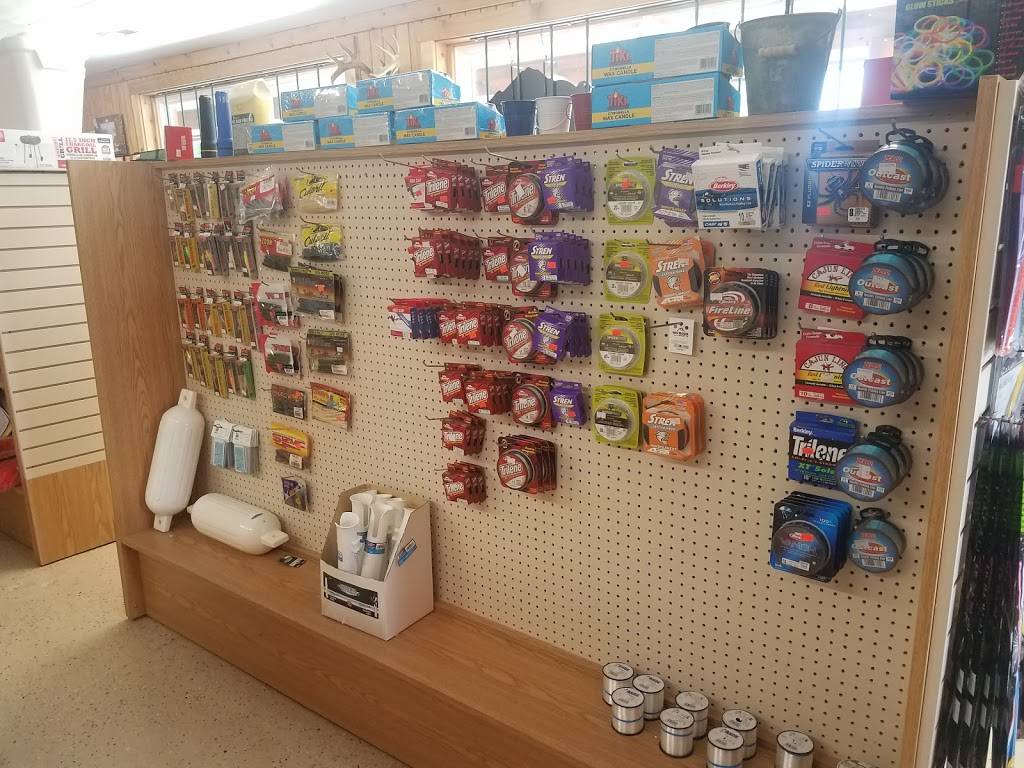 Buck & Dumb Bass Outdooors | restaurant | 9987 IN-243, Cloverdale, IN 46120, USA | 7657952009 OR +1 765-795-2009