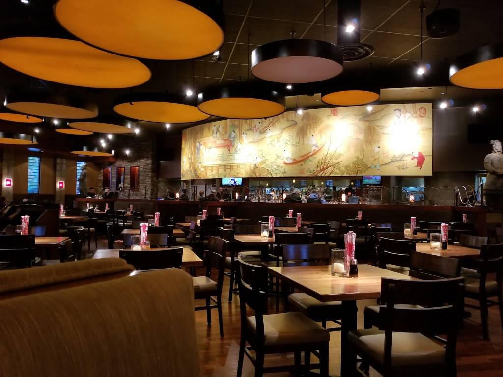 P.F. Changs | meal takeaway | 10088 NE, NW Emma Way, Hillsboro, OR 97124, USA | 5035334580 OR +1 503-533-4580