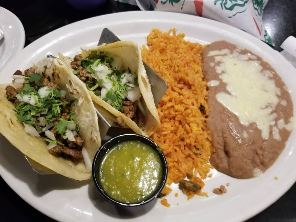 Fiesta Grande Mexican Grill | restaurant | 816 Saxon Blvd, Orange City, FL 32763, USA | 3864560109 OR +1 386-456-0109